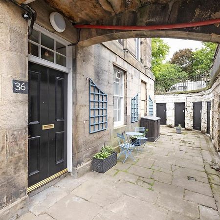 אדינבורו Joivy Chic Apartment Near Stockbridge Market מראה חיצוני תמונה