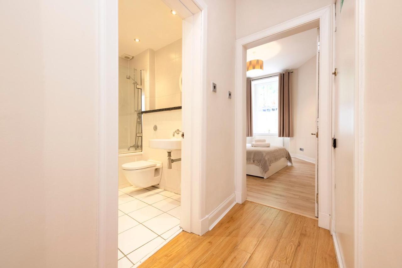 אדינבורו Joivy Chic Apartment Near Stockbridge Market מראה חיצוני תמונה